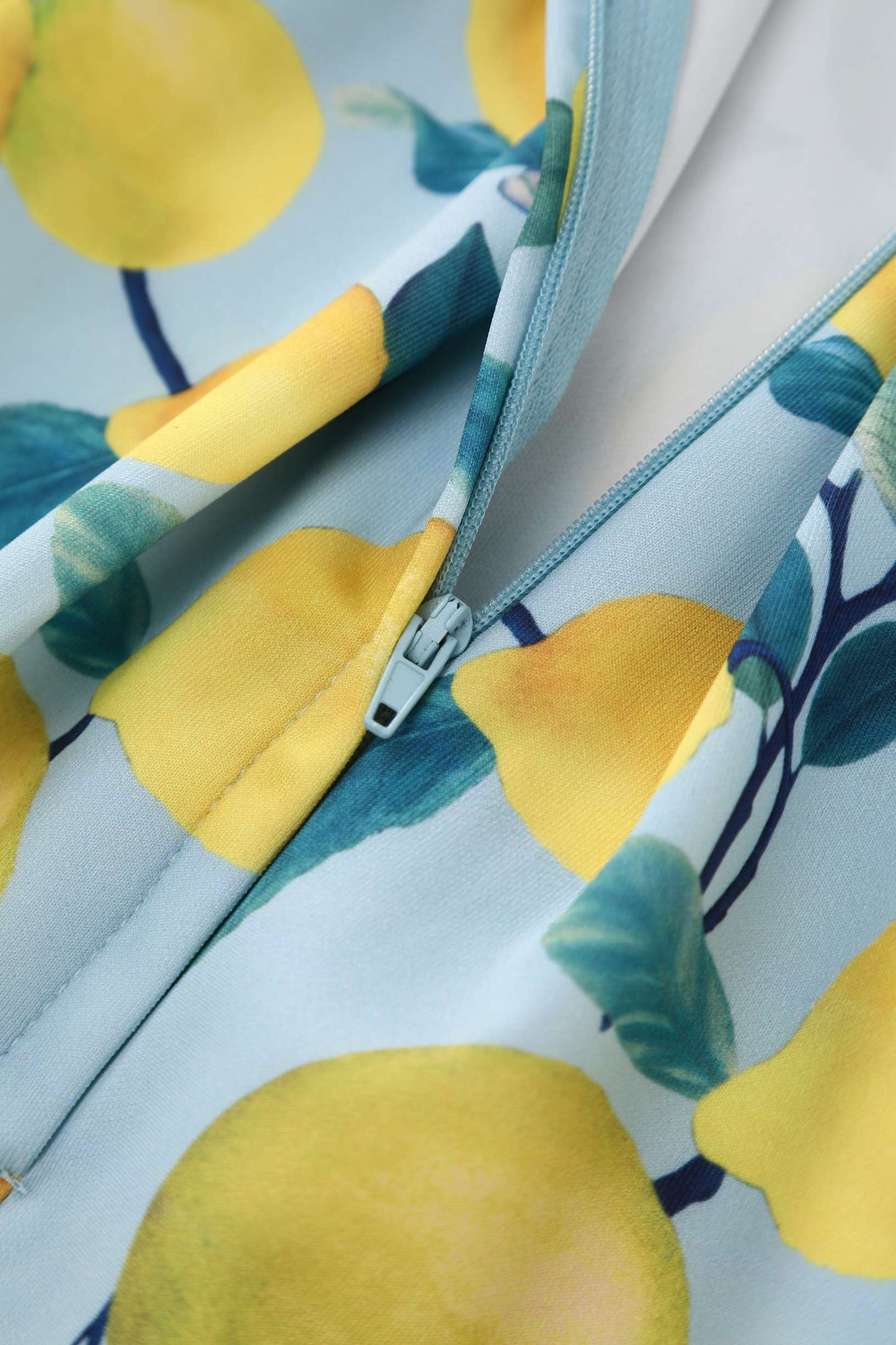 Aisley Summer Lemon Box Pleated Skirt In Blue
