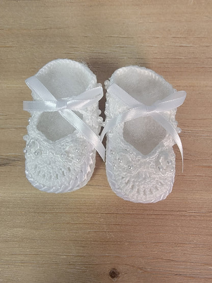 Pearl Ribbon Shoe