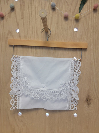 Temple Envelope - Venice Lace
