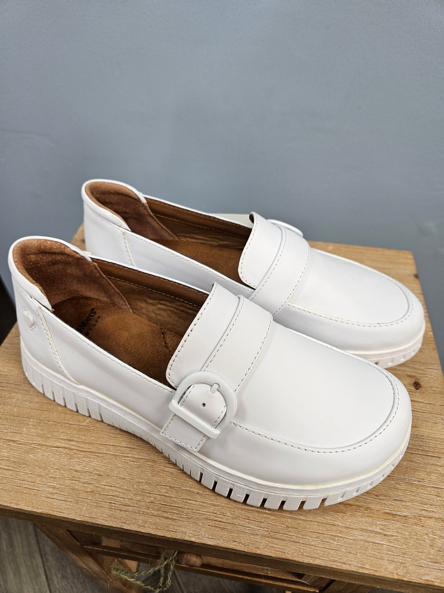 Daisy Women's Temple Shoe