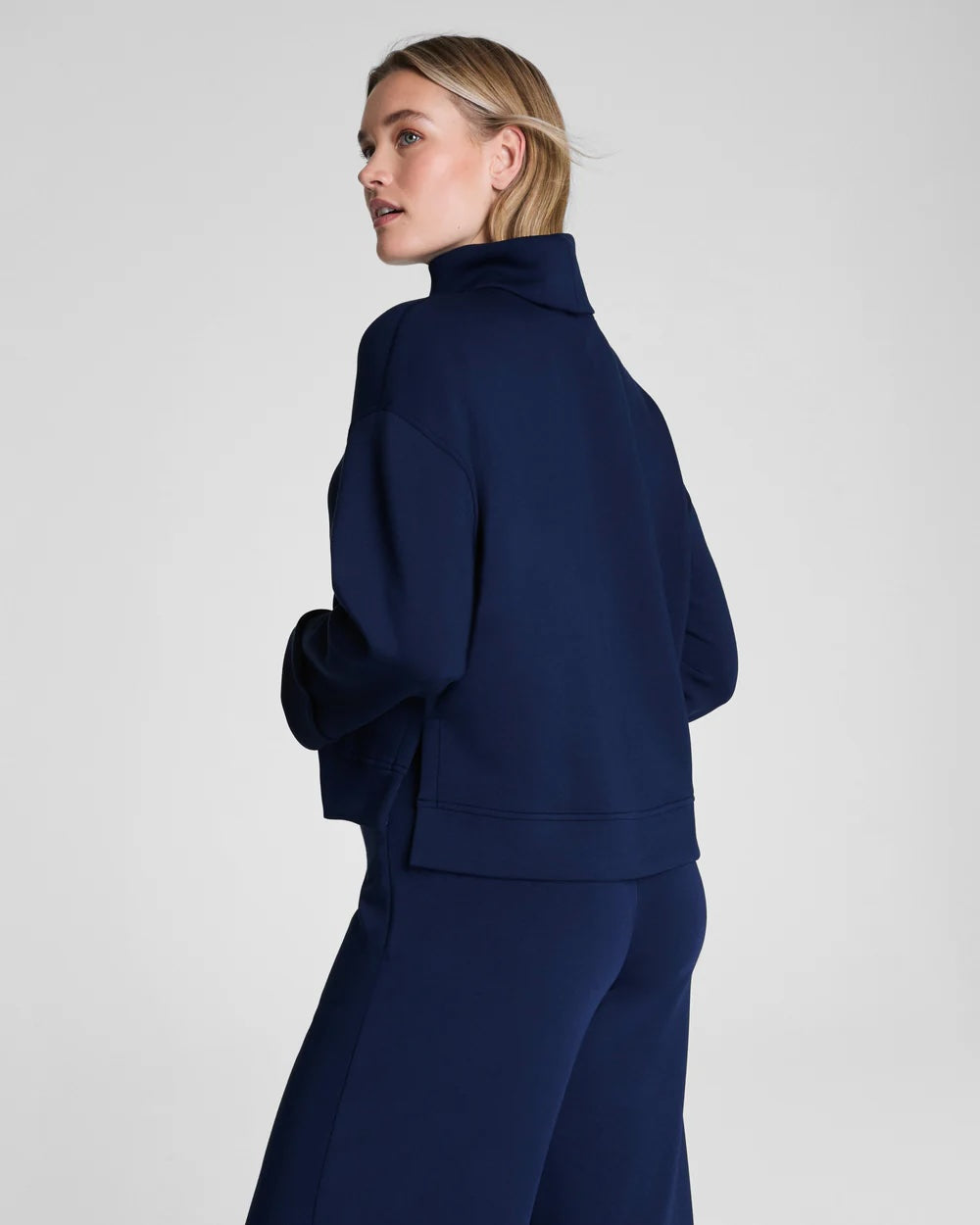 AirEssentials Turtleneck