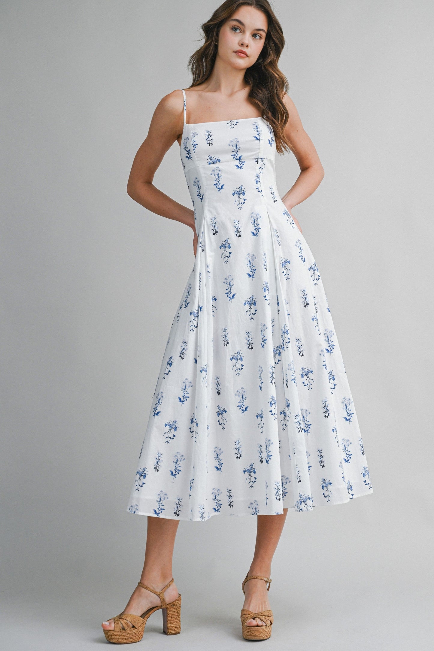 Kiernan Sleeveless A-Line Floral Print Midi Dress Blue