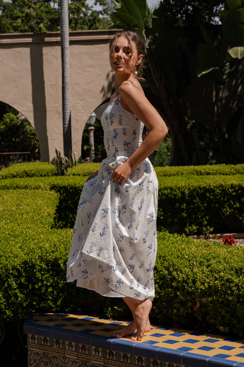 Kiernan Sleeveless A-Line Floral Print Midi Dress Blue