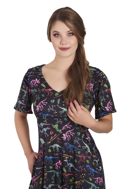 Janice Black Sleeved Flared Tea Dress In Fossil Print
