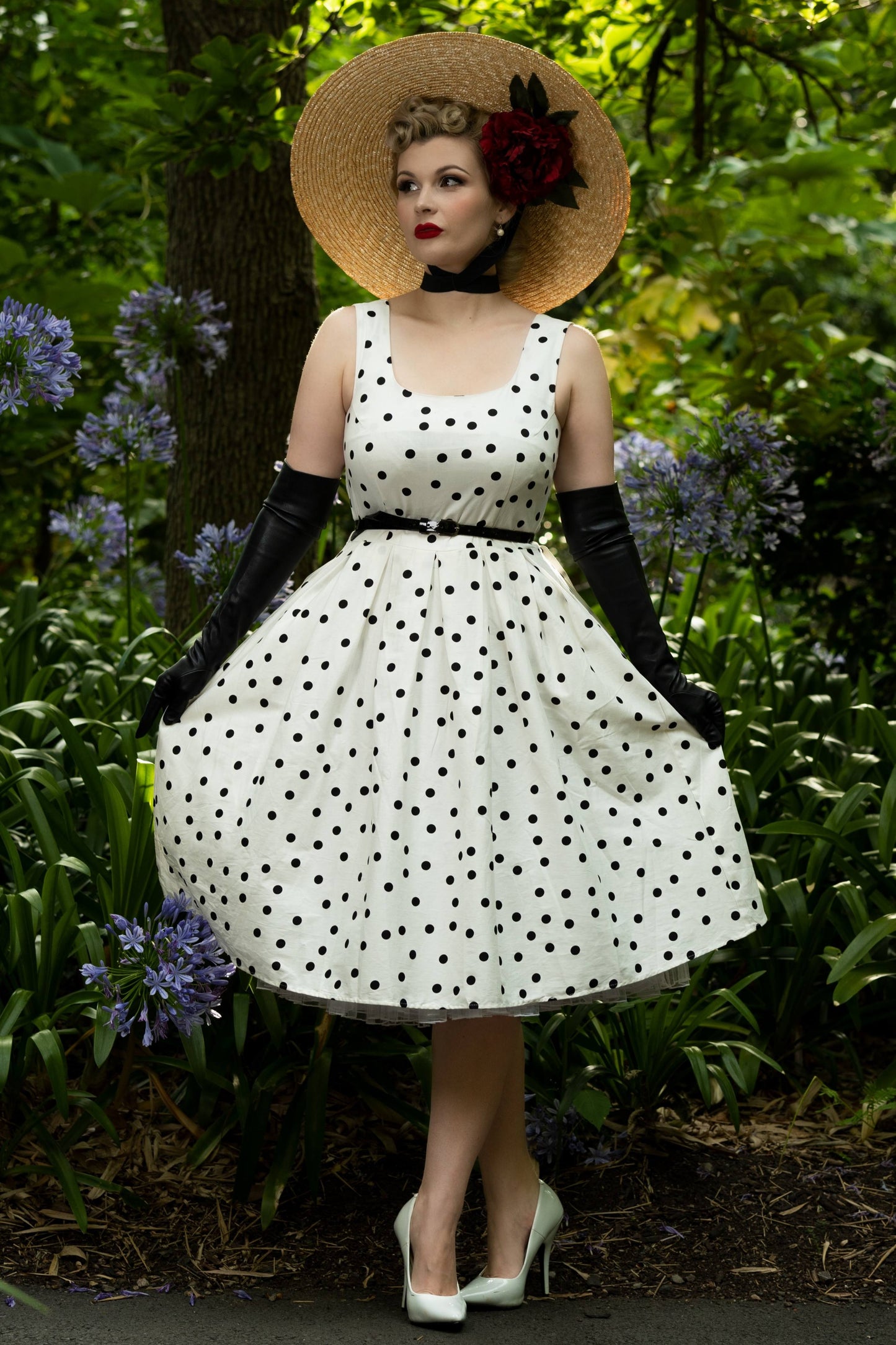 Amanda Scoop Neck Polka Dot Swing Dress in White-Black