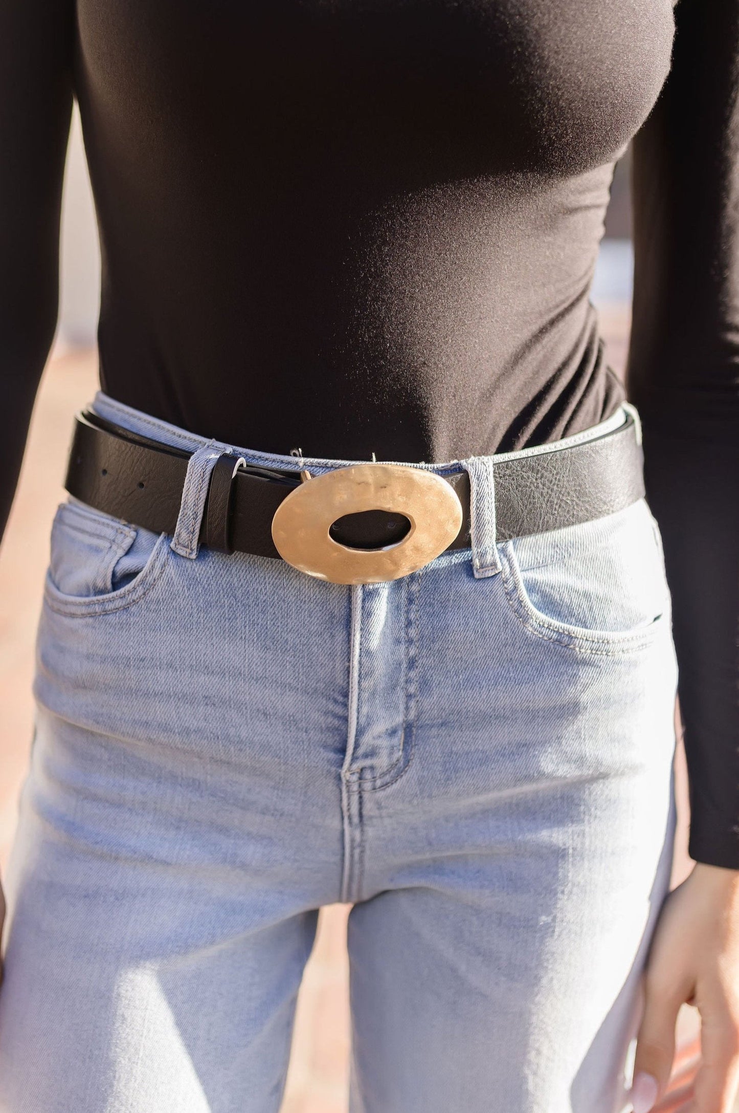 Katie Hammered Oval Buckle Belt Black