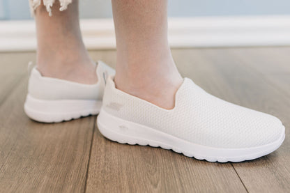 Go Walk Joy Temple Shoes