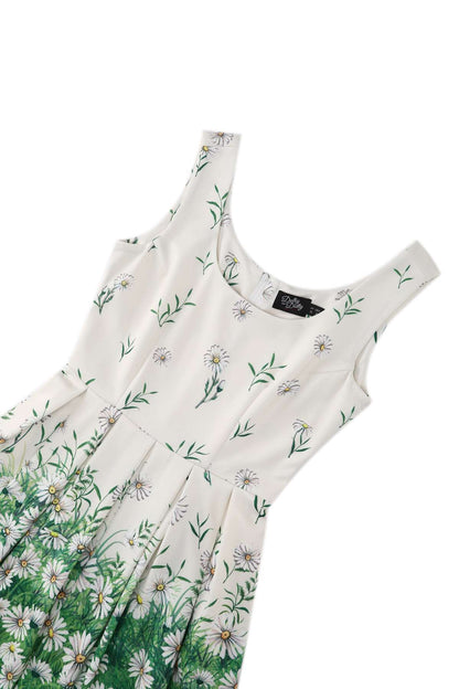 Amanda Daisy Swing Dress In White