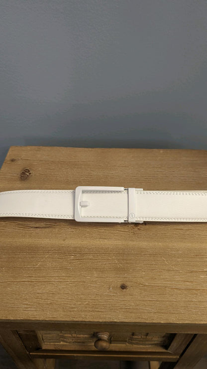 White Ratchet Belt-Traditional Buckle in White