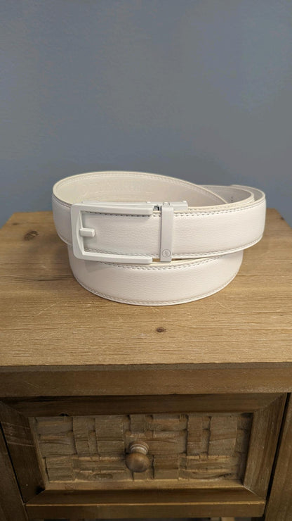 White Ratchet Belt-Traditional Buckle in White