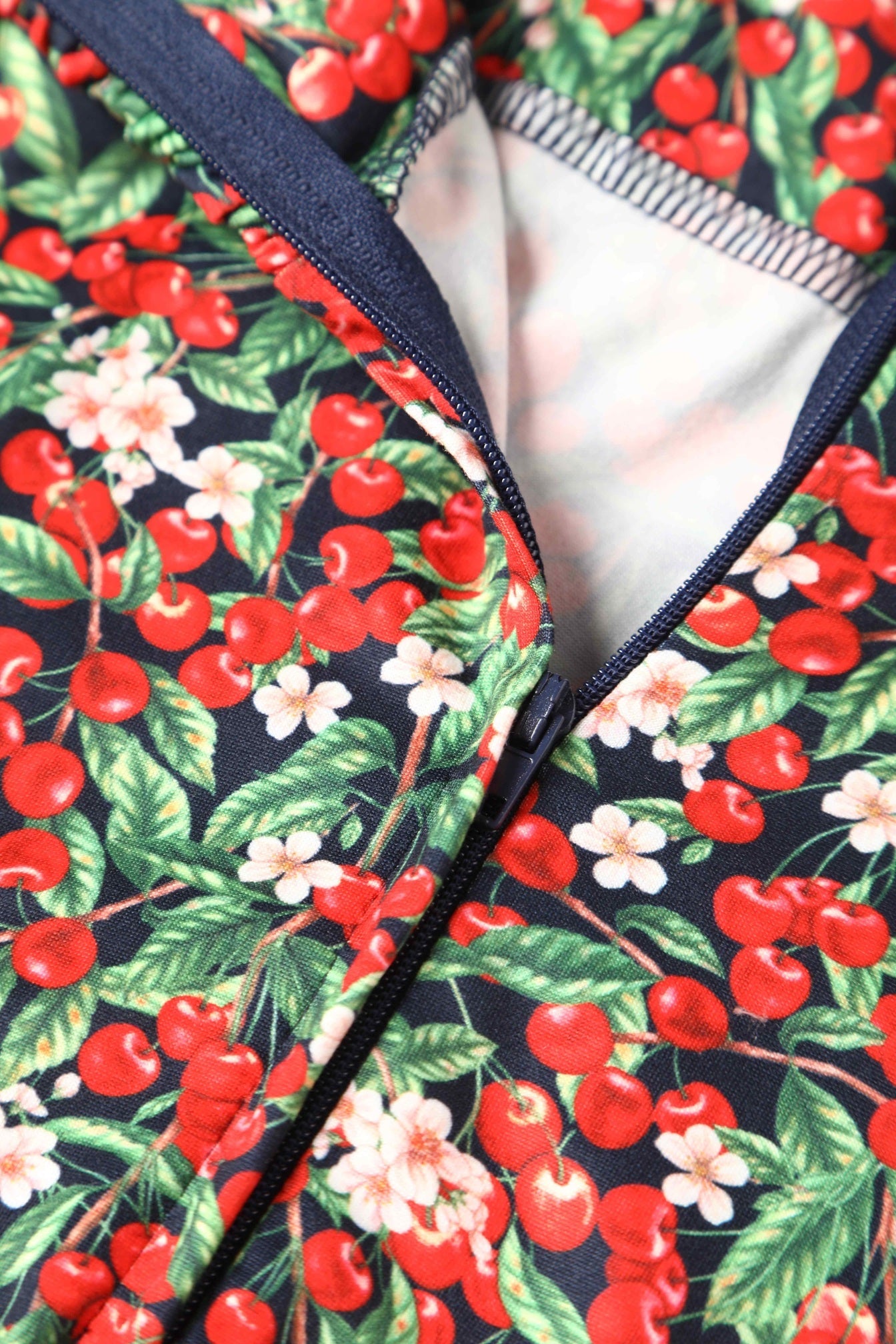 Donna Red Berry Tea Dress
